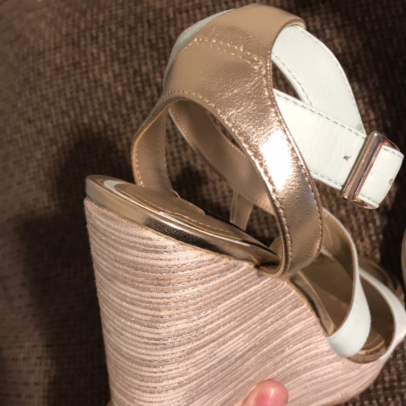 WHBM Shay wedges - Picture 9 of 12